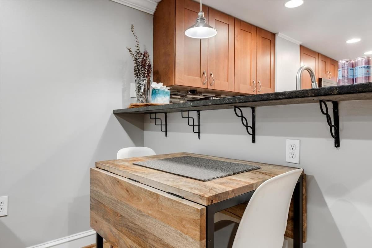 Entire 1-Br Apt In Noma Eckington Washington Extérieur photo