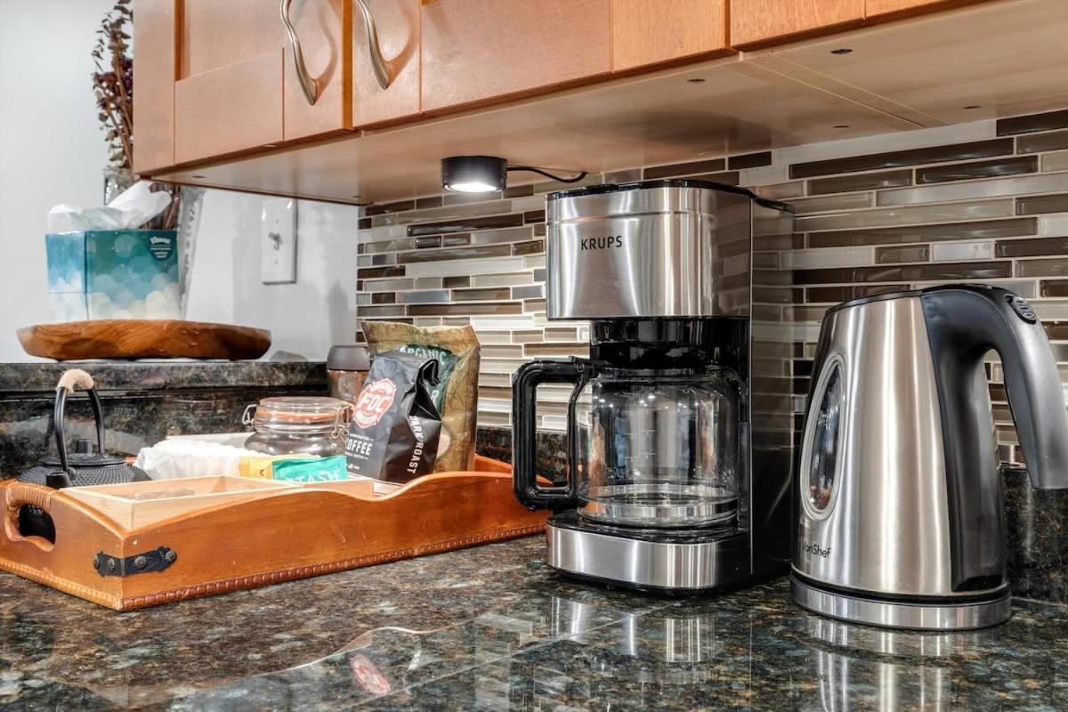 Entire 1-Br Apt In Noma Eckington Washington Extérieur photo